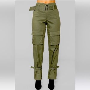 Olive Cargo Pants Women’s small